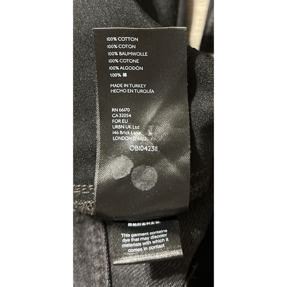 Free People We The Free Maggie MidRise Straight Raw Hem Black Jean SZ 26 (30x27) - Picture 10 of 12